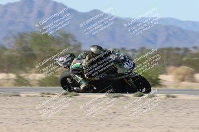 media/Oct-05-2025-CVMA (Sun) [[beeef4f201]]/Race 16-Formula Middleweight/